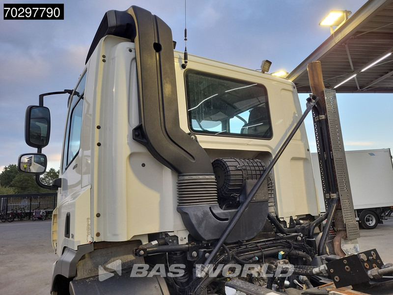 DAF CF 440 6X2 HYVA 22-60-S Hooklift Lift Axle Automatic ACC Euro 6 - Multibasculante camión: foto 5 DAF CF 440 6X2 HYVA 22-60-S Hooklift Lift Axle Automatic ACC Euro 6 - Multibasculante camión: foto 5