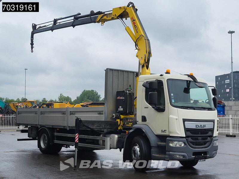 DAF LF 250 4X2 HYVA HB150XE3 Crane Kran Automatic Euro 6 - Camión caja abierta, Camión grúa: foto 3 DAF LF 250 4X2 HYVA HB150XE3 Crane Kran Automatic Euro 6 - Camión caja abierta, Camión grúa: foto 3