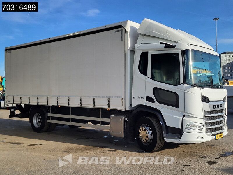 DAF XD 370 4X2 18tons NL-Truck 2024 registration 1500kg Ladebordwand Automatic Euro 6 - Camión lona: foto 5 DAF XD 370 4X2 18tons NL-Truck 2024 registration 1500kg Ladebordwand Automatic Euro 6 - Camión lona: foto 5
