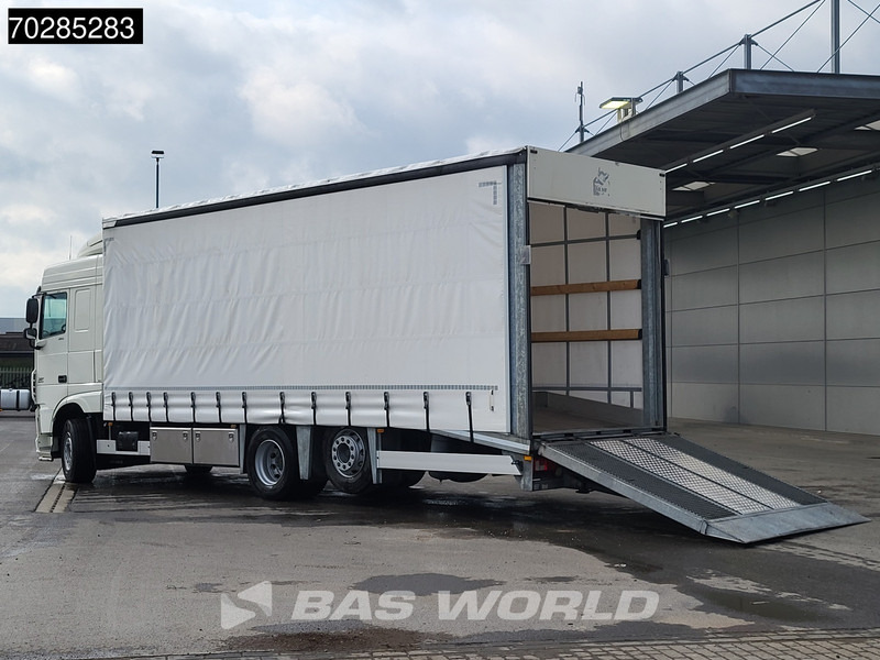 DAF XF 460 6X2 Machine Transporter hydraulic ramp Retarder Lift+Lenkasche Euro 6 - Portavehículos camión: foto 5 DAF XF 460 6X2 Machine Transporter hydraulic ramp Retarder Lift+Lenkasche Euro 6 - Portavehículos camión: foto 5