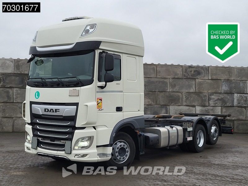 DAF XF 480 6X2 FAN Lift + Steering Axle Retarder Full Air - Portacontenedore/ Intercambiable camión: foto 1 DAF XF 480 6X2 FAN Lift + Steering Axle Retarder Full Air - Portacontenedore/ Intercambiable camión: foto 1