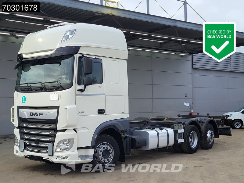DAF XF 480 6X2 FAN Retarder Lift+Steering Axle Full Air Euro 6 - Portacontenedore/ Intercambiable camión: foto 1 DAF XF 480 6X2 FAN Retarder Lift+Steering Axle Full Air Euro 6 - Portacontenedore/ Intercambiable camión: foto 1