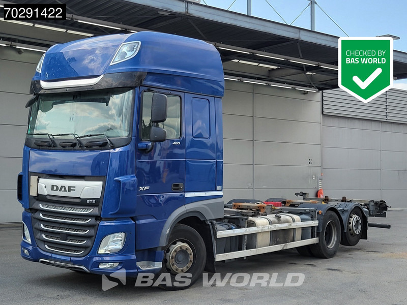 DAF XF 480 XF 6X2 SSC Retarder 2xTanks Liftache ACC Euro 6 - Portacontenedore/ Intercambiable camión: foto 1 DAF XF 480 XF 6X2 SSC Retarder 2xTanks Liftache ACC Euro 6 - Portacontenedore/ Intercambiable camión: foto 1