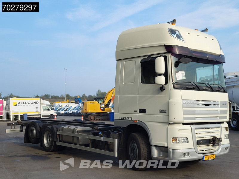 DAF XF105.460 XF 6X2 NL-Truck BDF Lift+steering axle Manual Euro 5 - Portacontenedore/ Intercambiable camión: foto 3 DAF XF105.460 XF 6X2 NL-Truck BDF Lift+steering axle Manual Euro 5 - Portacontenedore/ Intercambiable camión: foto 3