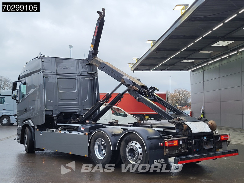 DAF XG 530 6X2 HIAB Multilift ULT21S61-WMITF Lift + Steering Axle Retarder Automatic Euro 6 - Multibasculante camión: foto 5 DAF XG 530 6X2 HIAB Multilift ULT21S61-WMITF Lift + Steering Axle Retarder Automatic Euro 6 - Multibasculante camión: foto 5
