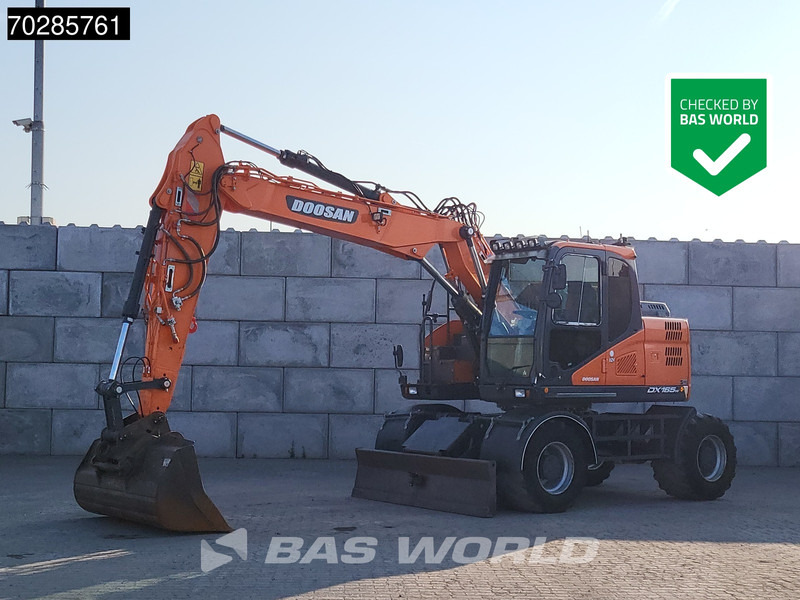 Doosan DX165W-5 DUTCH MACHINE - Excavadora de ruedas: foto 1 Doosan DX165W-5 DUTCH MACHINE - Excavadora de ruedas: foto 1