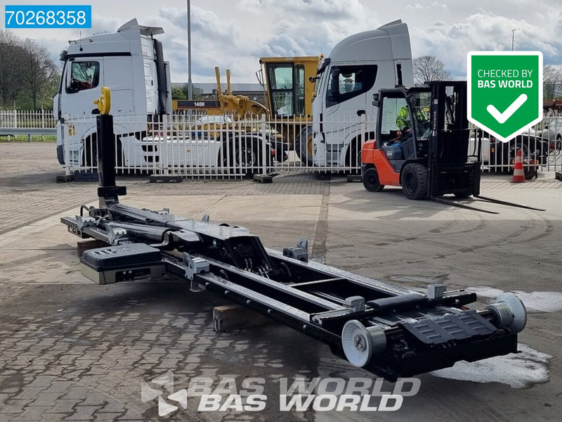 HYVA Hyva 20-65 S Hooklift 8X4 HYVA 20-65 S 20tons Hooklift NEW! - Multibasculante camión: foto 1 HYVA Hyva 20-65 S Hooklift 8X4 HYVA 20-65 S 20tons Hooklift NEW! - Multibasculante camión: foto 1
