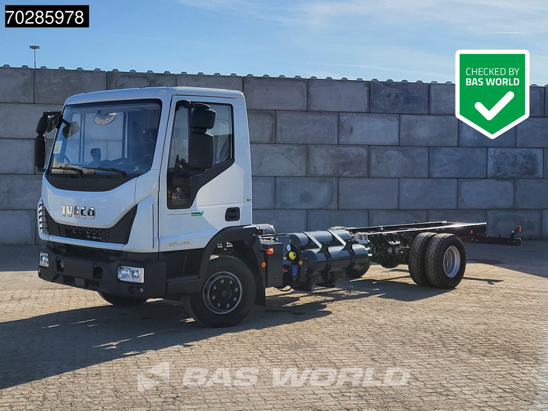 Iveco 120-210L 4X2 NEW 12tons chassis! CNG Engine TELMA Retarder Manual Euro 6 - Chasis camión: foto 1 Iveco 120-210L 4X2 NEW 12tons chassis! CNG Engine TELMA Retarder Manual Euro 6 - Chasis camión: foto 1