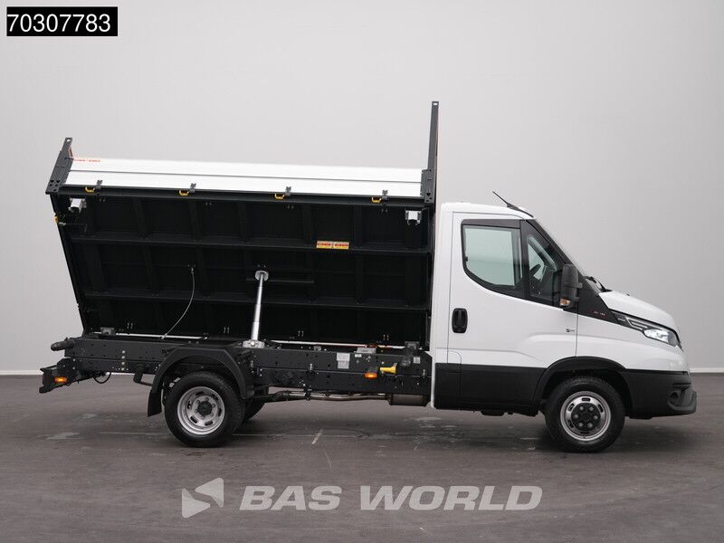 Volquete furgoneta nuevo Iveco Daily 35C18 3.0L Driezijdige Kipper Dubbellucht 180PK LED ACC Airco Camera CarPlay Parkeersensoren Stoelverwarming Euro6 Tipper Benne: foto 9 Volquete furgoneta nuevo Iveco Daily 35C18 3.0L Driezijdige Kipper Dubbellucht 180PK LED ACC Airco Camera CarPlay Parkeersensoren Stoelverwarming Euro6 Tipper Benne: foto 9