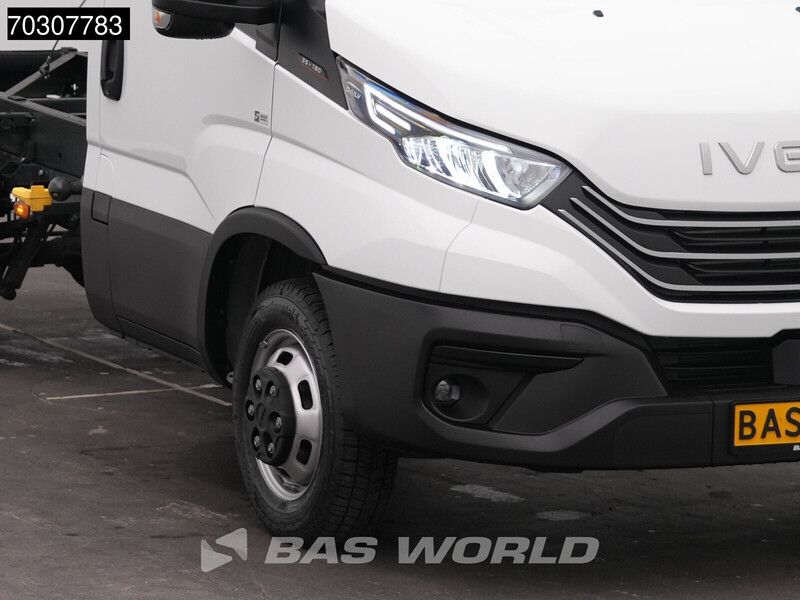 Volquete furgoneta nuevo Iveco Daily 35C18 3.0L Driezijdige Kipper Dubbellucht 180PK LED ACC Airco Camera CarPlay Parkeersensoren Stoelverwarming Euro6 Tipper Benne: foto 20 Volquete furgoneta nuevo Iveco Daily 35C18 3.0L Driezijdige Kipper Dubbellucht 180PK LED ACC Airco Camera CarPlay Parkeersensoren Stoelverwarming Euro6 Tipper Benne: foto 20