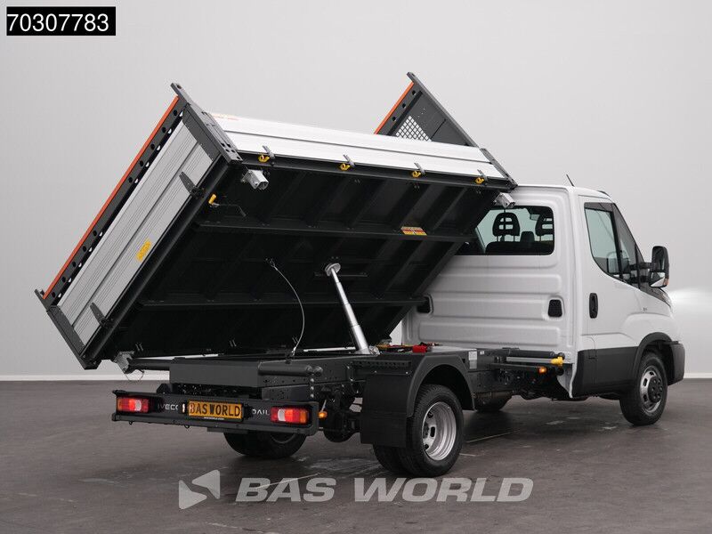 Volquete furgoneta nuevo Iveco Daily 35C18 3.0L Driezijdige Kipper Dubbellucht 180PK LED ACC Airco Camera CarPlay Parkeersensoren Stoelverwarming Euro6 Tipper Benne: foto 6 Volquete furgoneta nuevo Iveco Daily 35C18 3.0L Driezijdige Kipper Dubbellucht 180PK LED ACC Airco Camera CarPlay Parkeersensoren Stoelverwarming Euro6 Tipper Benne: foto 6