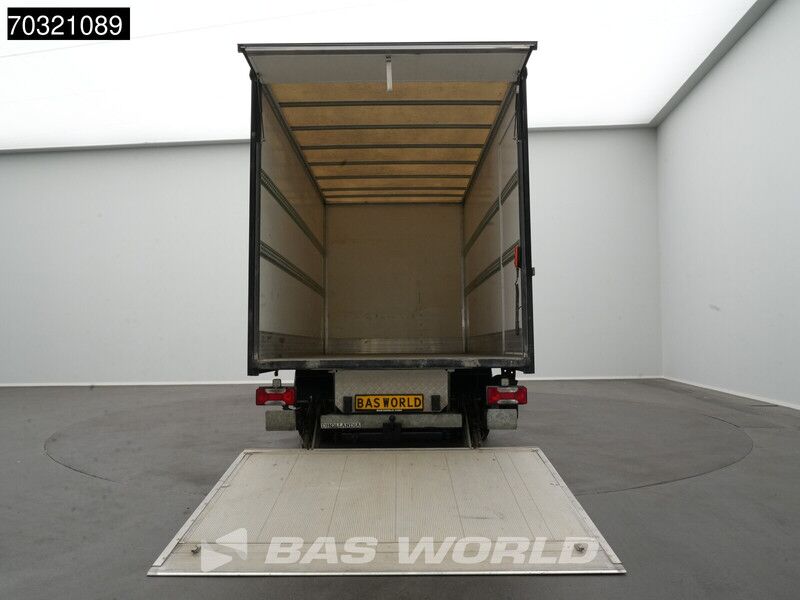 Iveco Daily 35C18 3.0L XL 1000KG Laadklep Automaat 3,5t Trekhaak Zijdeur Dubbellucht 180PK Bakwagen Navi Airco Cruise D'Hollandia Euro6 Meub - Furgoneta: foto 5 Iveco Daily 35C18 3.0L XL 1000KG Laadklep Automaat 3,5t Trekhaak Zijdeur Dubbellucht 180PK Bakwagen Navi Airco Cruise D'Hollandia Euro6 Meub - Furgoneta: foto 5