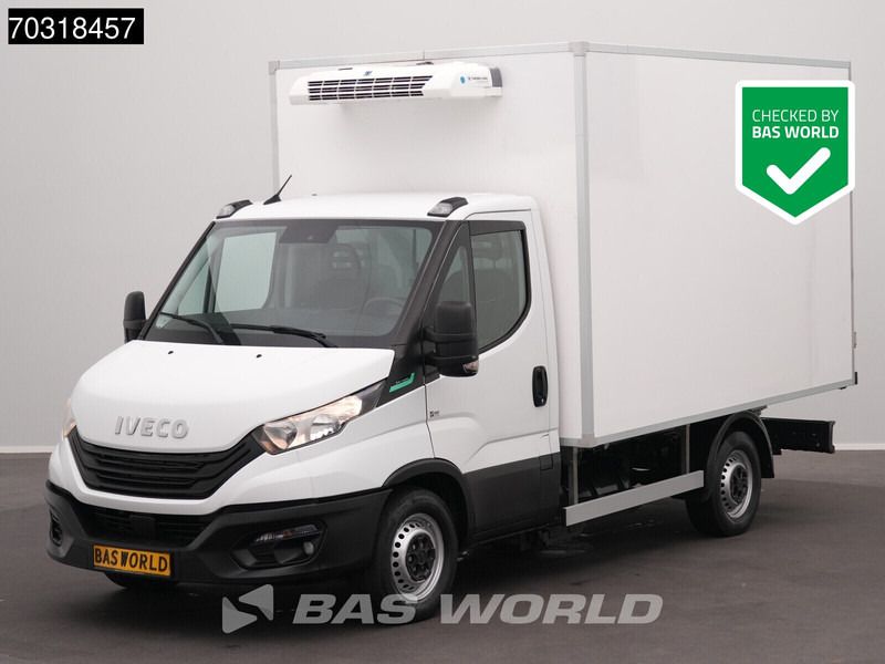 Iveco Daily 35S14 3.0L CNG Zijdeur Koelwagen Thermo King V-300 MAX Airco Cruise Camera Euro6 Bakwagen Koel Koeler Kühl Kühler Kühlwagen Kühl - Frigorífico furgoneta: foto 1 Iveco Daily 35S14 3.0L CNG Zijdeur Koelwagen Thermo King V-300 MAX Airco Cruise Camera Euro6 Bakwagen Koel Koeler Kühl Kühler Kühlwagen Kühl - Frigorífico furgoneta: foto 1