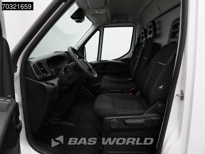 Iveco Daily 35S16 Laadklep Automaat 160PK Bakwagen Airco Camera Euro6 Meubelbak Koffer A/C - Furgoneta: foto 3 Iveco Daily 35S16 Laadklep Automaat 160PK Bakwagen Airco Camera Euro6 Meubelbak Koffer A/C - Furgoneta: foto 3