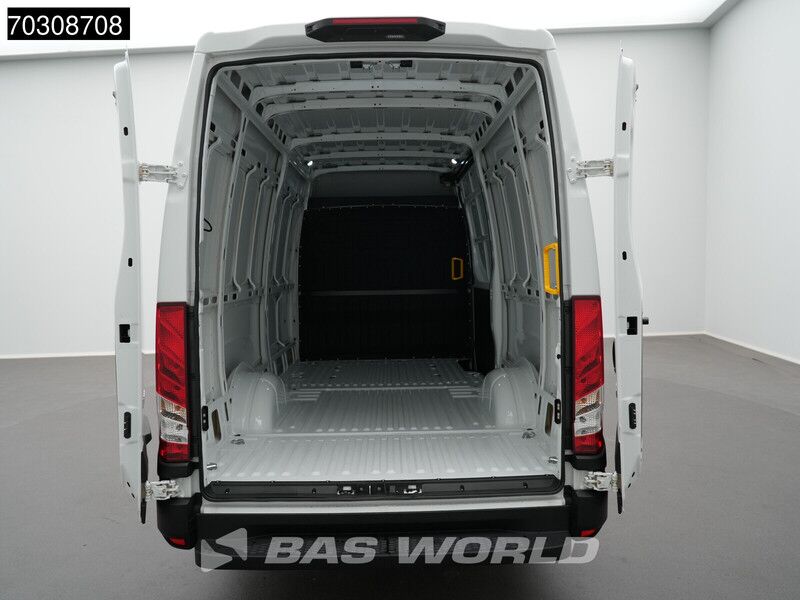 Furgón nuevo Iveco Daily 35S18 3.0L Automaat L2H2 180PK ACC Airco Cruise Camera Parkeersensoren CarPlay Stoelverwarming 3,5t Trekgewicht Euro6 L2 A/C: foto 9 Furgón nuevo Iveco Daily 35S18 3.0L Automaat L2H2 180PK ACC Airco Cruise Camera Parkeersensoren CarPlay Stoelverwarming 3,5t Trekgewicht Euro6 L2 A/C: foto 9