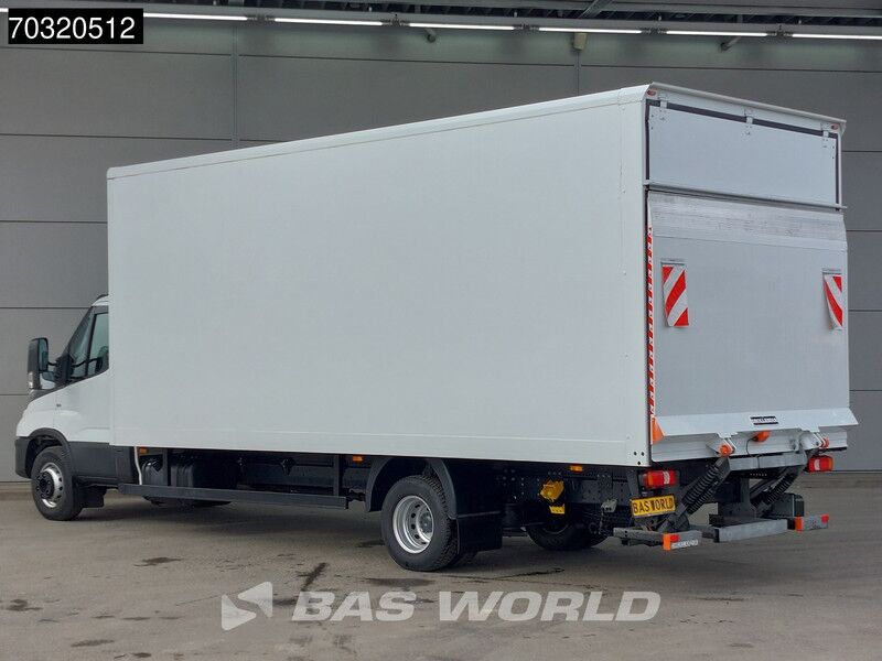 Iveco Daily 70C18 3.0L 1000KG Laadklep Automaat Luchtvering Dubbellucht Bakwagen Airco Cruise Euro6 Meubelbak Koffer A/C Cruise control - Furgoneta: foto 2 Iveco Daily 70C18 3.0L 1000KG Laadklep Automaat Luchtvering Dubbellucht Bakwagen Airco Cruise Euro6 Meubelbak Koffer A/C Cruise control - Furgoneta: foto 2