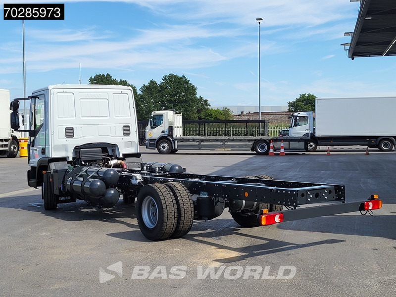 Iveco Eurocargo 120LE210 4X2 6x CNG Tanks Telma Manual Euro 6 - Chasis camión: foto 2 Iveco Eurocargo 120LE210 4X2 6x CNG Tanks Telma Manual Euro 6 - Chasis camión: foto 2