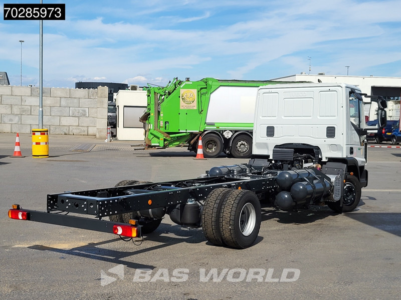 Iveco Eurocargo 120LE210 4X2 6x CNG Tanks Telma Manual Euro 6 - Chasis camión: foto 5 Iveco Eurocargo 120LE210 4X2 6x CNG Tanks Telma Manual Euro 6 - Chasis camión: foto 5