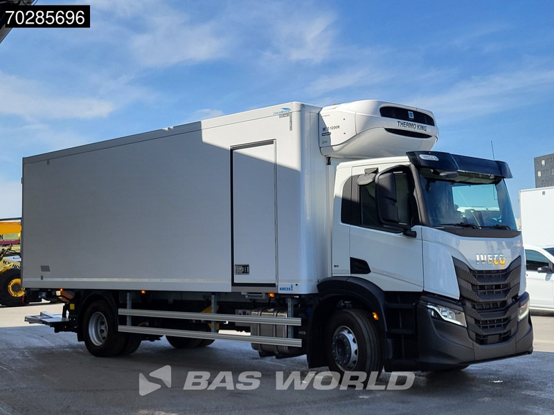 Iveco S-Way 400 4X2 NEW! 19t Thermo King T-1200 ATP Automatic 2000kg Ladebordwand Euro 6 - Frigorífico camión: foto 3 Iveco S-Way 400 4X2 NEW! 19t Thermo King T-1200 ATP Automatic 2000kg Ladebordwand Euro 6 - Frigorífico camión: foto 3