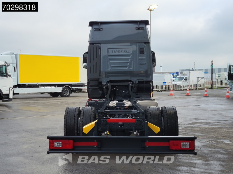 Iveco S-Way 460 4X2 NEW! Chassis FULL AIR ACC LED Euro 6 - Chasis camión: foto 3 Iveco S-Way 460 4X2 NEW! Chassis FULL AIR ACC LED Euro 6 - Chasis camión: foto 3