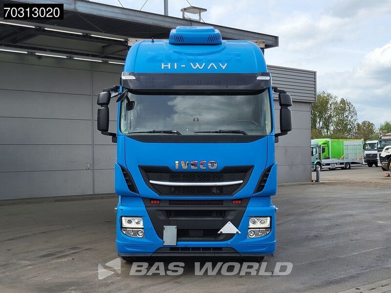 Leasing financiero de Iveco Stralis 480 6X2 BDF Curtainsider Full Air Retarder Lift-Axle Automatic Euro 6 leasing Iveco Stralis 480 6X2 BDF Curtainsider Full Air Retarder Lift-Axle Automatic Euro 6: foto 8