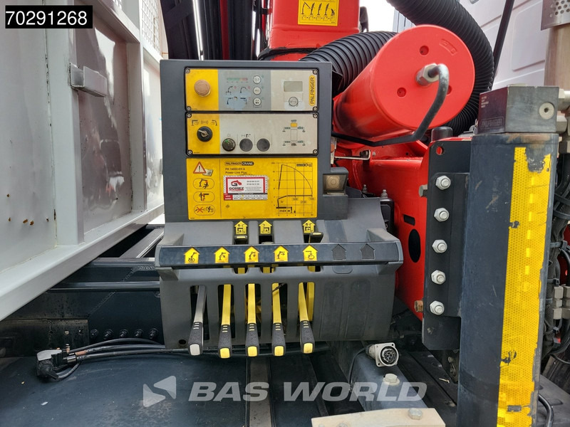 Camión caja abierta, Camión grúa Iveco Trakker 310 4X2 Palfinger PK14002 EH Crane Kran Rotator Steelsuspension Big-Axle Manual Euro 6: foto 16