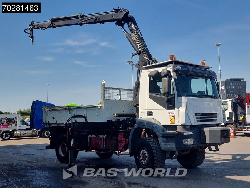 Iveco Trakker 310 4X4 Atlas 145.2-A2 Kran Crane 4x4 Big axle 6m3 3 sided tipper Euro 4 - Volquete camión, Camión grúa: foto 3 Iveco Trakker 310 4X4 Atlas 145.2-A2 Kran Crane 4x4 Big axle 6m3 3 sided tipper Euro 4 - Volquete camión, Camión grúa: foto 3