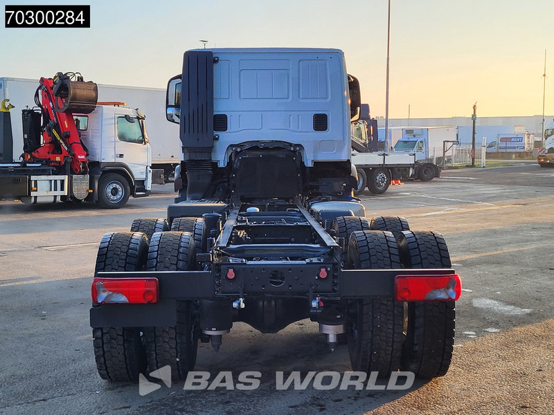 Iveco X-Way 500 X-Way 6X4 NEW 6x4 chassis Sleepercab Rear Air suspension Automatic Euro 6 - Chasis camión: foto 3 Iveco X-Way 500 X-Way 6X4 NEW 6x4 chassis Sleepercab Rear Air suspension Automatic Euro 6 - Chasis camión: foto 3