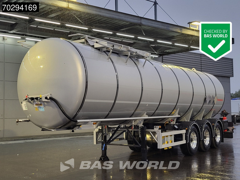 Kässbohrer STS 3 axles New! 32.000L Bitumen - Cisterna semirremolque: foto 1 Kässbohrer STS 3 axles New! 32.000L Bitumen - Cisterna semirremolque: foto 1