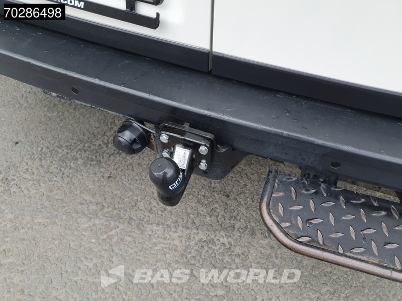 Furgón MAN TGE 3.140 L4H3 Trekhaak Airco Cruise Camera Parkeersensoren Euro6 L3H2 15m3 A/C Towbar Cruise control: foto 9