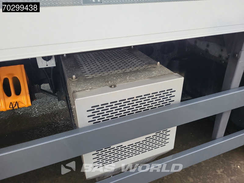 Frigorífico camión MAN TGM 15.250 TGL 4X2 Carrier Syberia 1500kg Ladebordwand Automatic Euro 6: foto 14