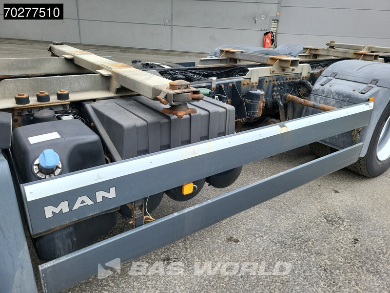 MAN TGS 26.320 6X2 BDF ADR Lift+lenkasche Automatic Euro 6 - Portacontenedore/ Intercambiable camión: foto 2 MAN TGS 26.320 6X2 BDF ADR Lift+lenkasche Automatic Euro 6 - Portacontenedore/ Intercambiable camión: foto 2