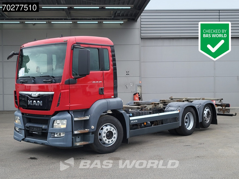 MAN TGS 26.320 6X2 BDF ADR Lift+lenkasche Automatic Euro 6 - Portacontenedore/ Intercambiable camión: foto 1 MAN TGS 26.320 6X2 BDF ADR Lift+lenkasche Automatic Euro 6 - Portacontenedore/ Intercambiable camión: foto 1