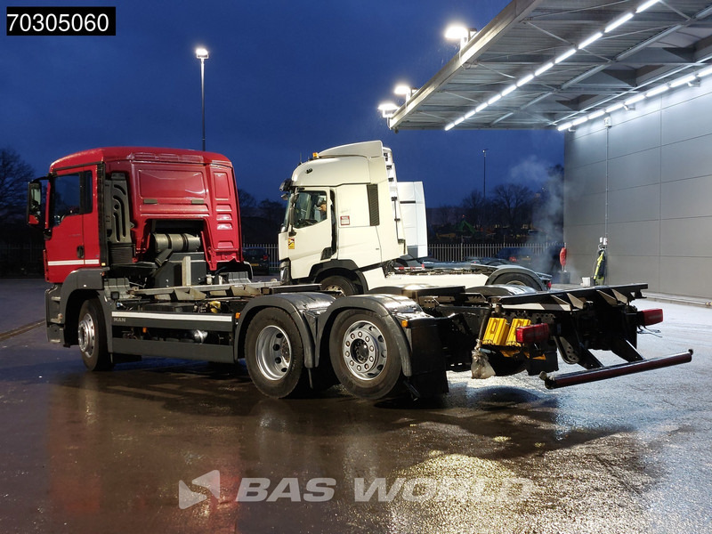 MAN TGS 26.320 TGS 6X2 ADR BDF Lift+Steering Axle Automatic Euro 6 - Portacontenedore/ Intercambiable camión: foto 2 MAN TGS 26.320 TGS 6X2 ADR BDF Lift+Steering Axle Automatic Euro 6 - Portacontenedore/ Intercambiable camión: foto 2