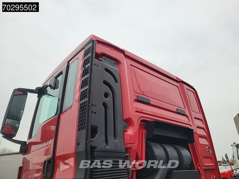 MAN TGS 26.320 TGS 6X2 ADR BDF Lift+Steering Axle Automatic Euro 6 - Portacontenedore/ Intercambiable camión: foto 3 MAN TGS 26.320 TGS 6X2 ADR BDF Lift+Steering Axle Automatic Euro 6 - Portacontenedore/ Intercambiable camión: foto 3