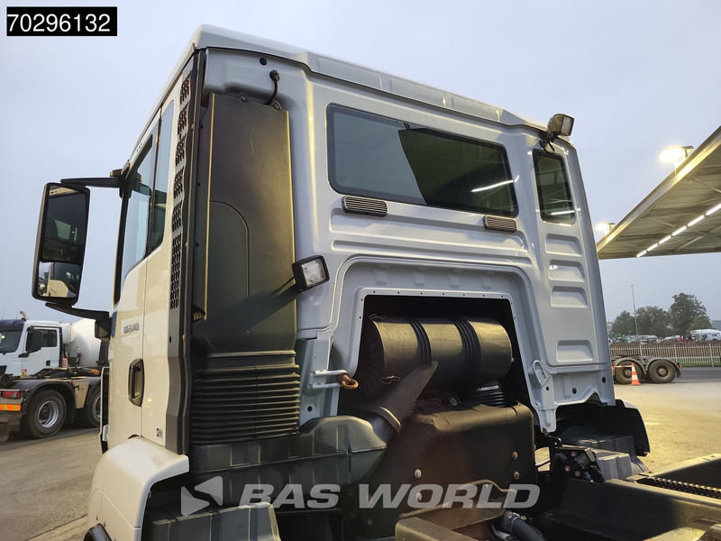 MAN TGS 26.440 6X4 ANG containersystem Retarder Manual Euro 5 - Multibasculante camión: foto 3 MAN TGS 26.440 6X4 ANG containersystem Retarder Manual Euro 5 - Multibasculante camión: foto 3