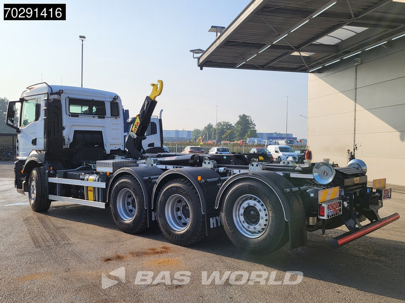 MAN TGS 35.470 8X4 NEW! HYVA 26-62 SKZ hooklift Lift+steering Axle Automatic Euro 6 - Multibasculante camión: foto 5 MAN TGS 35.470 8X4 NEW! HYVA 26-62 SKZ hooklift Lift+steering Axle Automatic Euro 6 - Multibasculante camión: foto 5