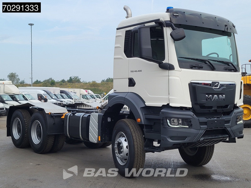 MAN TGS 40.400 6X4 NEW 6x4 chassis PTO Preparation Steelsuspension Big-Axle Automatic Euro 2 - Chasis camión: foto 3 MAN TGS 40.400 6X4 NEW 6x4 chassis PTO Preparation Steelsuspension Big-Axle Automatic Euro 2 - Chasis camión: foto 3