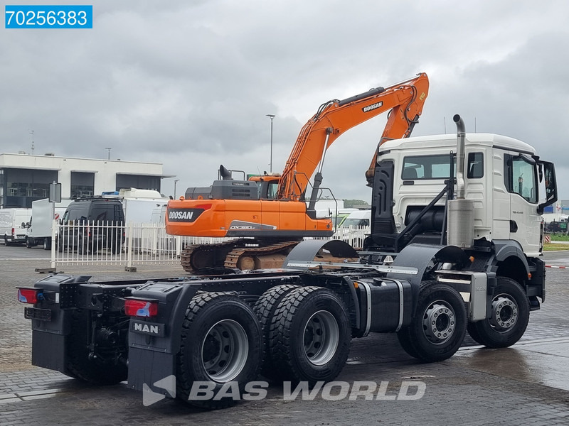 MAN TGS 41.440 8X4 NEW chassis Steelsuspension Automatic Euro 6 - Chasis camión: foto 5 MAN TGS 41.440 8X4 NEW chassis Steelsuspension Automatic Euro 6 - Chasis camión: foto 5