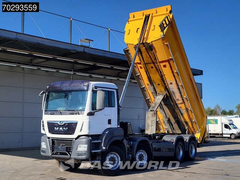 MAN TGS 41.510 8X4 19m3 Meiller tipper Steelsuspension Manual Big-Axle Euro 6 - Volquete camión: foto 3 MAN TGS 41.510 8X4 19m3 Meiller tipper Steelsuspension Manual Big-Axle Euro 6 - Volquete camión: foto 3