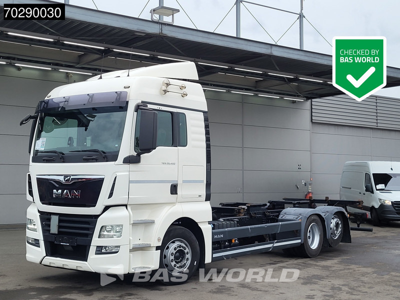 MAN TGX 26.460 6X2 BDF Liftaxle Automatic Retarder ACC Euro 6 - Portacontenedore/ Intercambiable camión: foto 1 MAN TGX 26.460 6X2 BDF Liftaxle Automatic Retarder ACC Euro 6 - Portacontenedore/ Intercambiable camión: foto 1