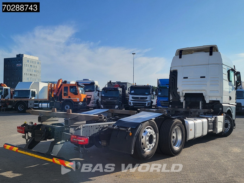 MAN TGX 26.470 6X2 BDF Retarder Lift-Axle LED Standairco Automatic Euro 6 - Portacontenedore/ Intercambiable camión: foto 5 MAN TGX 26.470 6X2 BDF Retarder Lift-Axle LED Standairco Automatic Euro 6 - Portacontenedore/ Intercambiable camión: foto 5