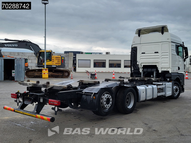 MAN TGX 26.470 6X2 Retarder BDF Standairco Lift-Axle Automatic LED Euro 6 - Portacontenedore/ Intercambiable camión: foto 5 MAN TGX 26.470 6X2 Retarder BDF Standairco Lift-Axle Automatic LED Euro 6 - Portacontenedore/ Intercambiable camión: foto 5