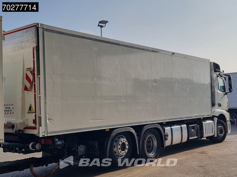 Mercedes-Benz Actros 2543 6X2 2000kg Ladebordwand Retarder Lift+Lenkachse Navi Automatic Euro 6 - Camión caja cerrada: foto 5 Mercedes-Benz Actros 2543 6X2 2000kg Ladebordwand Retarder Lift+Lenkachse Navi Automatic Euro 6 - Camión caja cerrada: foto 5