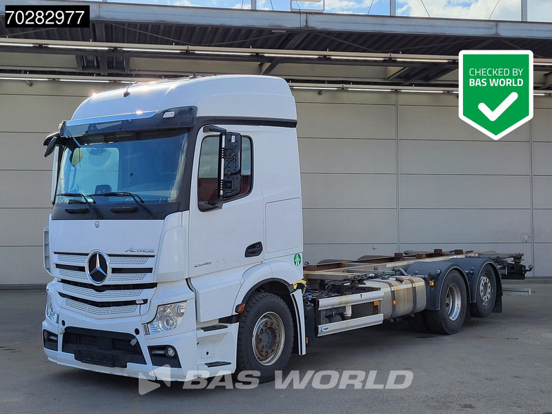 Mercedes-Benz Actros 2548 Actros 6X2 BROKEN ENGINE Lift-Axle Xenon Automatic Euro 6 - Portacontenedore/ Intercambiable camión: foto 1 Mercedes-Benz Actros 2548 Actros 6X2 BROKEN ENGINE Lift-Axle Xenon Automatic Euro 6 - Portacontenedore/ Intercambiable camión: foto 1