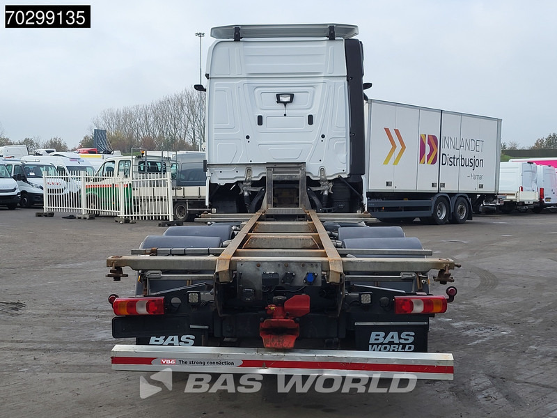 Mercedes-Benz Actros 2553 Actros 6X2 Full Air Retarder Lift Axle Euro 6 - Portacontenedore/ Intercambiable camión: foto 3 Mercedes-Benz Actros 2553 Actros 6X2 Full Air Retarder Lift Axle Euro 6 - Portacontenedore/ Intercambiable camión: foto 3