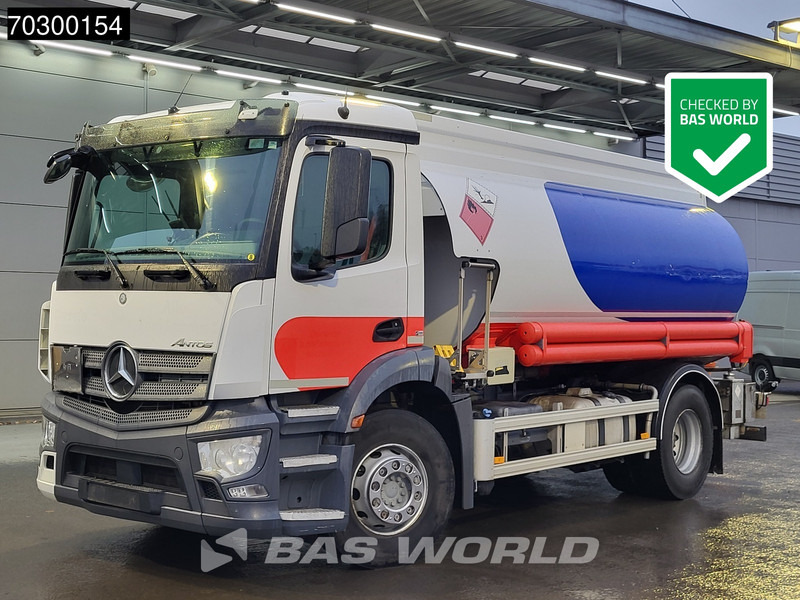 Mercedes-Benz Antos 1824 4X2 13500ltr Fuel tanker 4 comparments ADR Automatic Euro 6 - Cisterna camión: foto 1 Mercedes-Benz Antos 1824 4X2 13500ltr Fuel tanker 4 comparments ADR Automatic Euro 6 - Cisterna camión: foto 1
