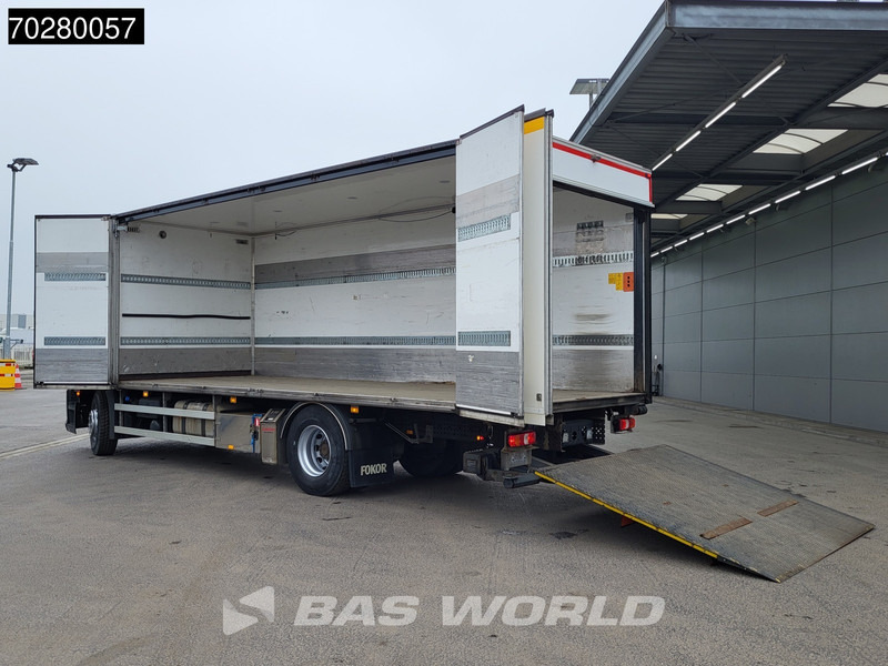 Mercedes-Benz Antos 1827 4X2 18tonner ADR Ladebordwand boxheater Euro 6 - Camión caja cerrada: foto 2 Mercedes-Benz Antos 1827 4X2 18tonner ADR Ladebordwand boxheater Euro 6 - Camión caja cerrada: foto 2