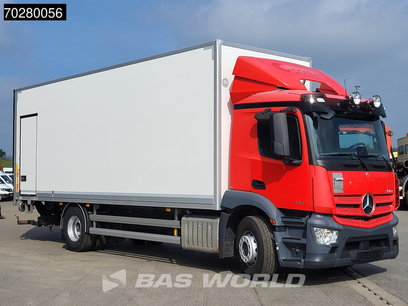 Mercedes-Benz Antos 1827 4X2 19tonner 2000kg Ladebordwand Automatic Euro 6 - Camión caja cerrada: foto 3 Mercedes-Benz Antos 1827 4X2 19tonner 2000kg Ladebordwand Automatic Euro 6 - Camión caja cerrada: foto 3