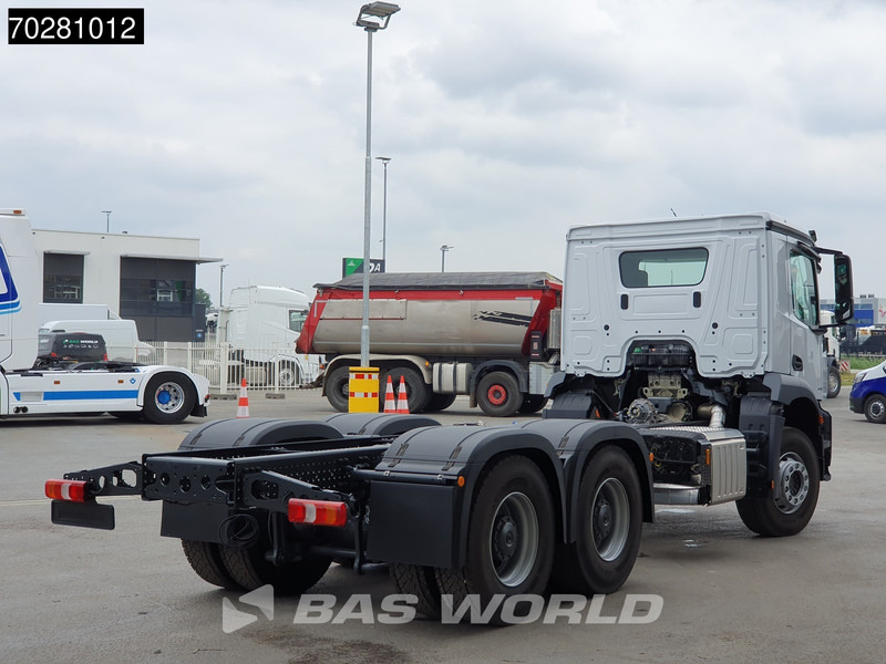 Mercedes-Benz Arocs 2636 6X4 NEW chassis Flange PTO Big-Axle Steelsuspension Euro 6 - Chasis camión: foto 5 Mercedes-Benz Arocs 2636 6X4 NEW chassis Flange PTO Big-Axle Steelsuspension Euro 6 - Chasis camión: foto 5